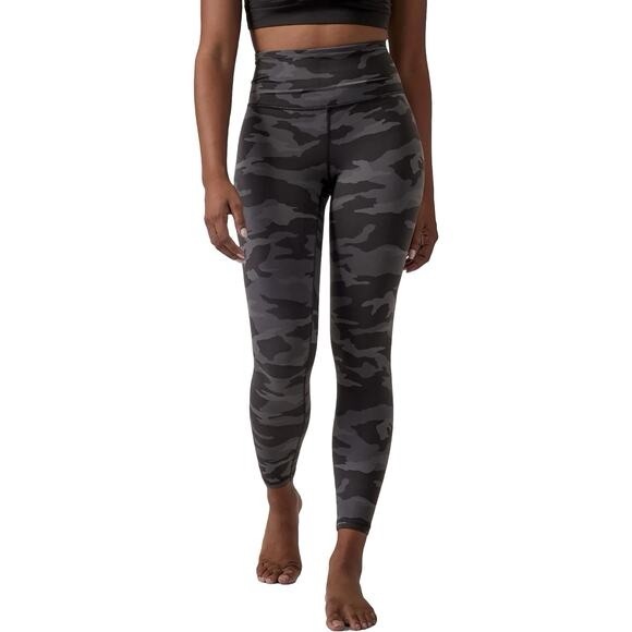 Athleta Pants - Athleta Ultimate Camo Olive Elation Ultra High Rise 7/8 Leggings NWT Size 1X